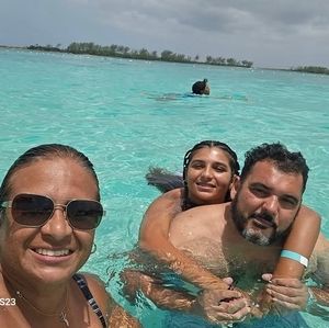 Meet your Posher, Marianella